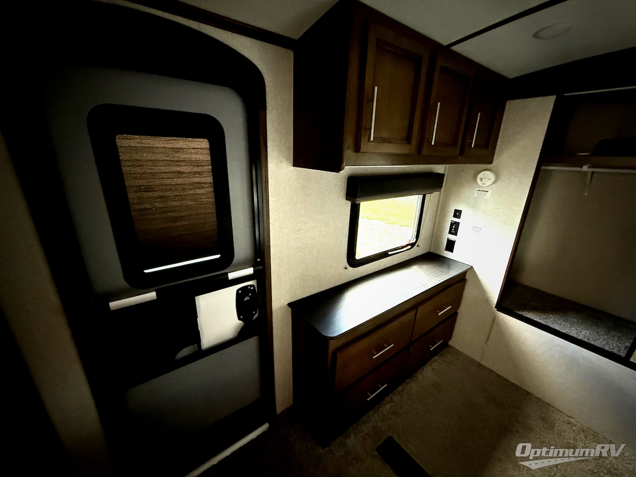 2020 Keystone Cougar Half-Ton 29FKD Photo 13