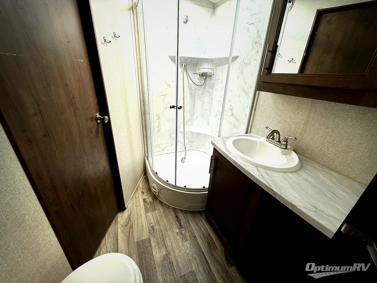 2020 Keystone Cougar Half-Ton 29FKD Photo 15