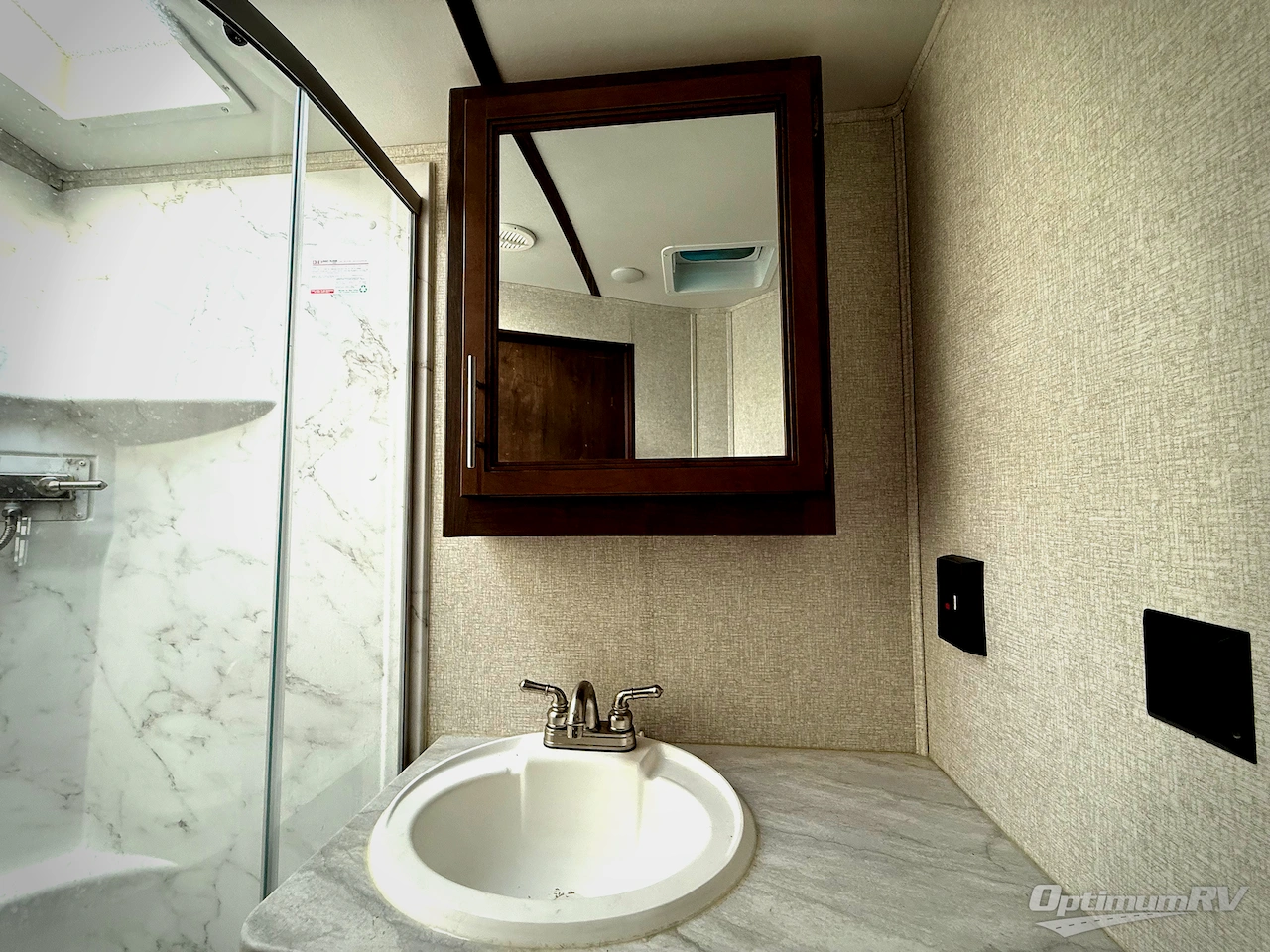 2020 Keystone Cougar Half-Ton 29FKD Photo 16