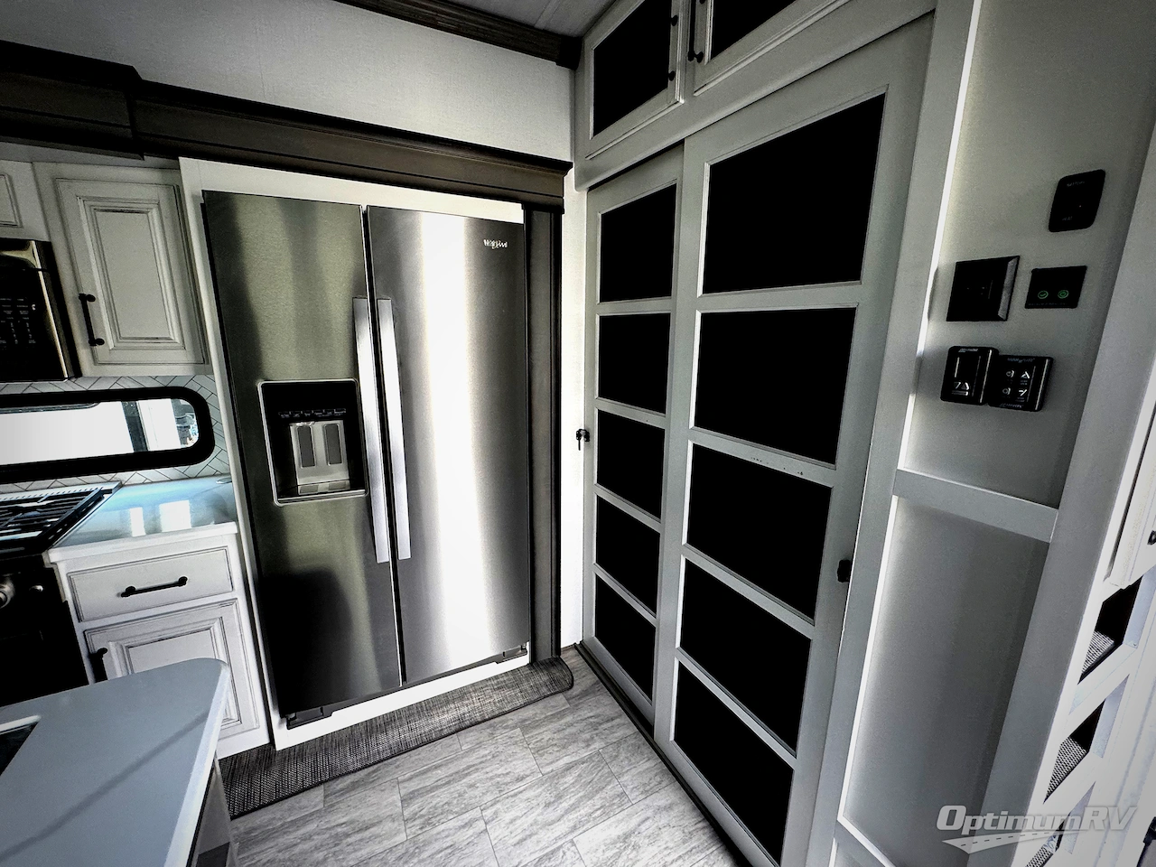 2023 Keystone Montana 3793RD Photo 5