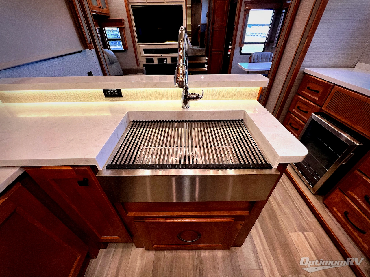2022 VanLeigh Beacon 41LKB Photo 10