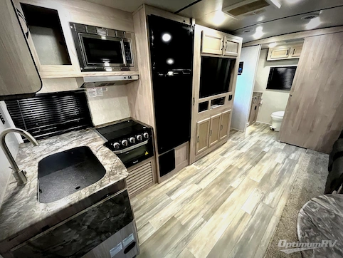 2021 Coachmen Spirit Ultra Lite 2557RB RV Photo 2