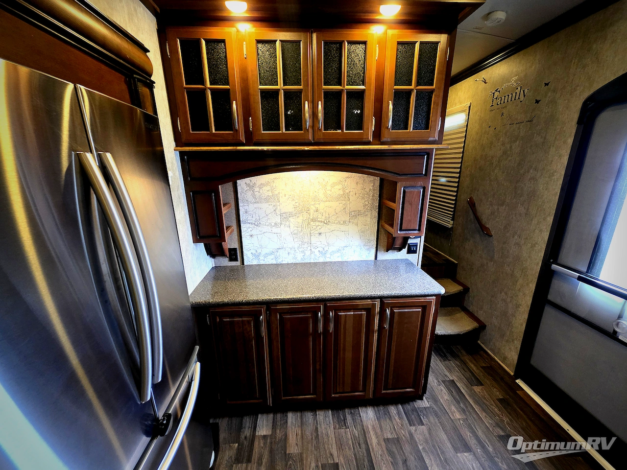 2015 Keystone Montana 3611 RL Photo 10
