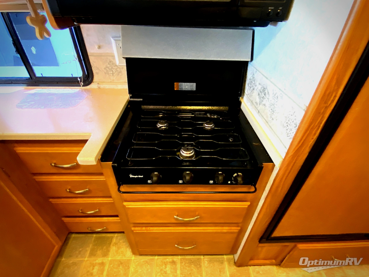 2006 Winnebago Voyage 31W Photo 17