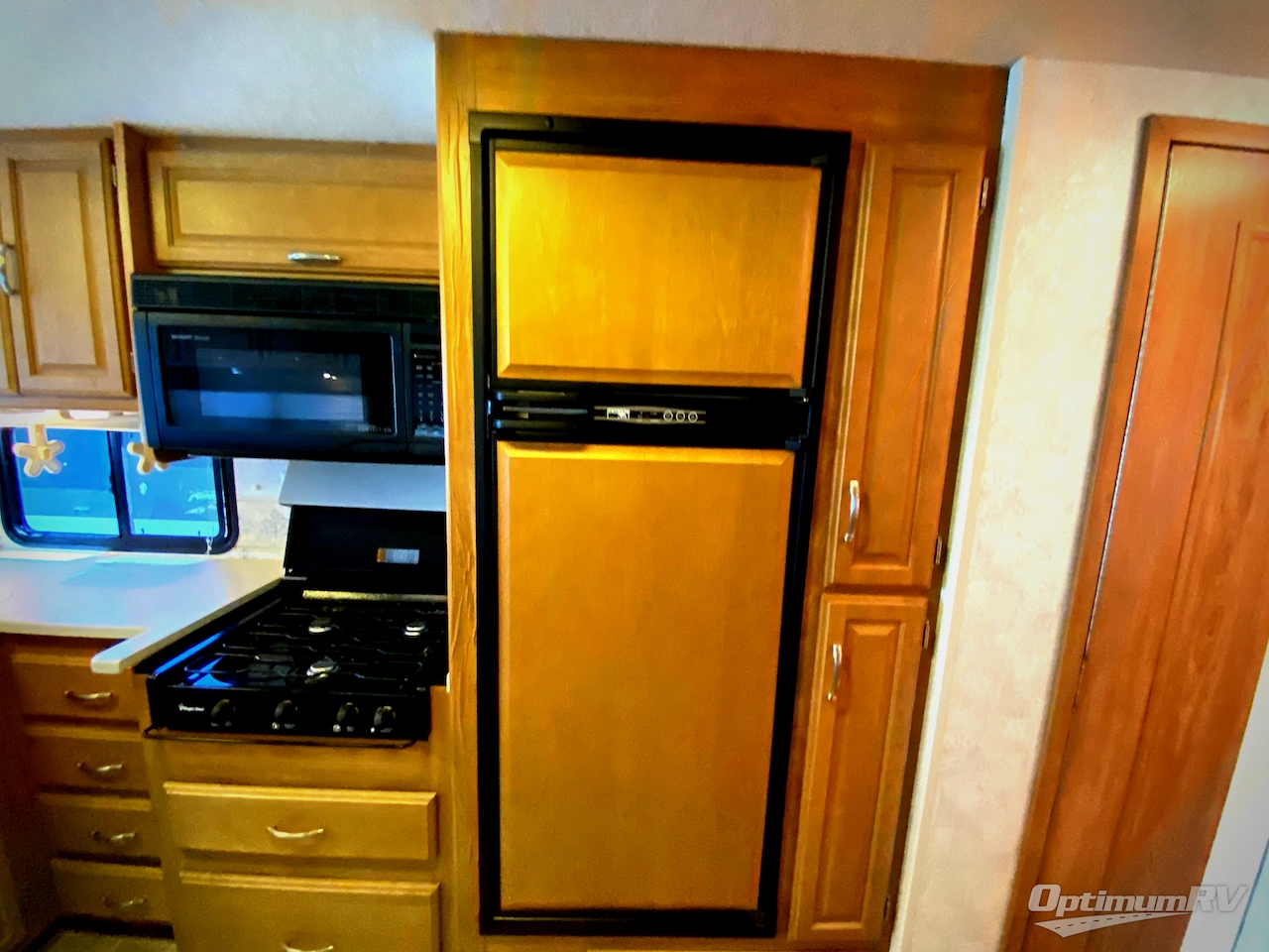 2006 Winnebago Voyage 31W Photo 20