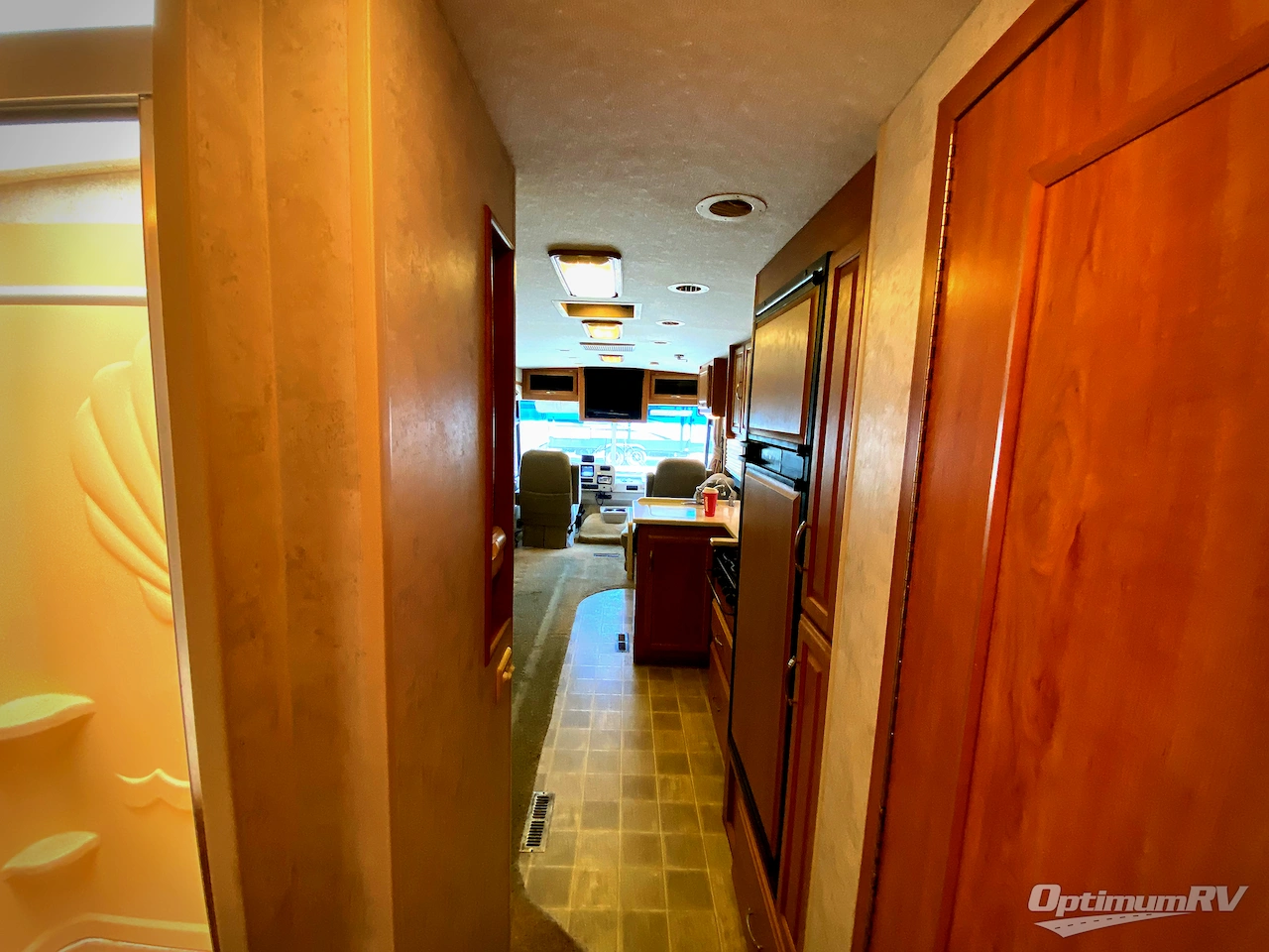 2006 Winnebago Voyage 31W Photo 34