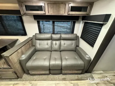 2021 Venture SportTrek Touring Edition STT343VBH RV Photo 3
