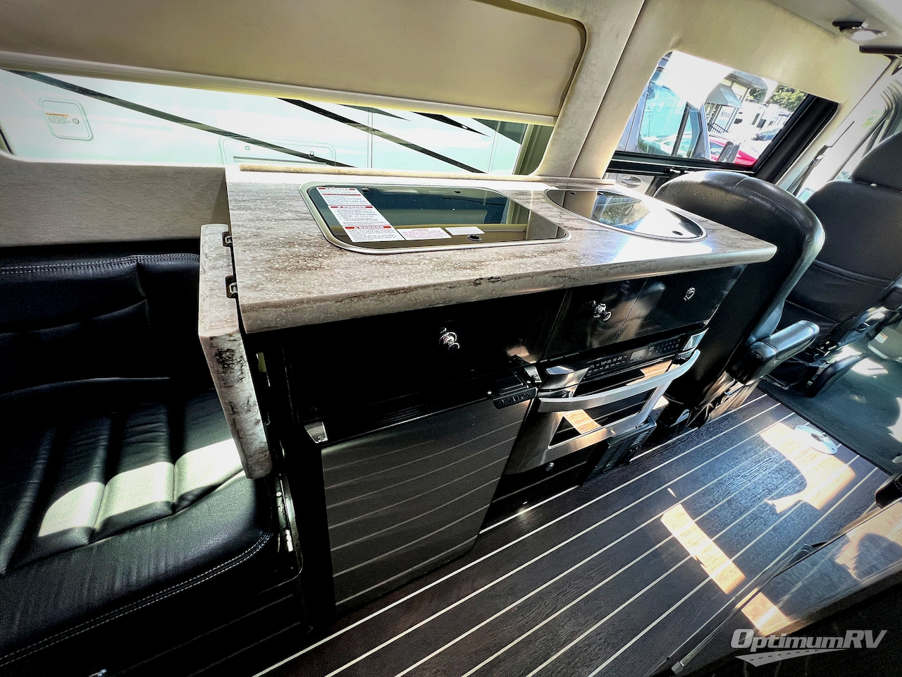 2016 Airstream Interstate Lounge EXT Lounge EXT Photo 15