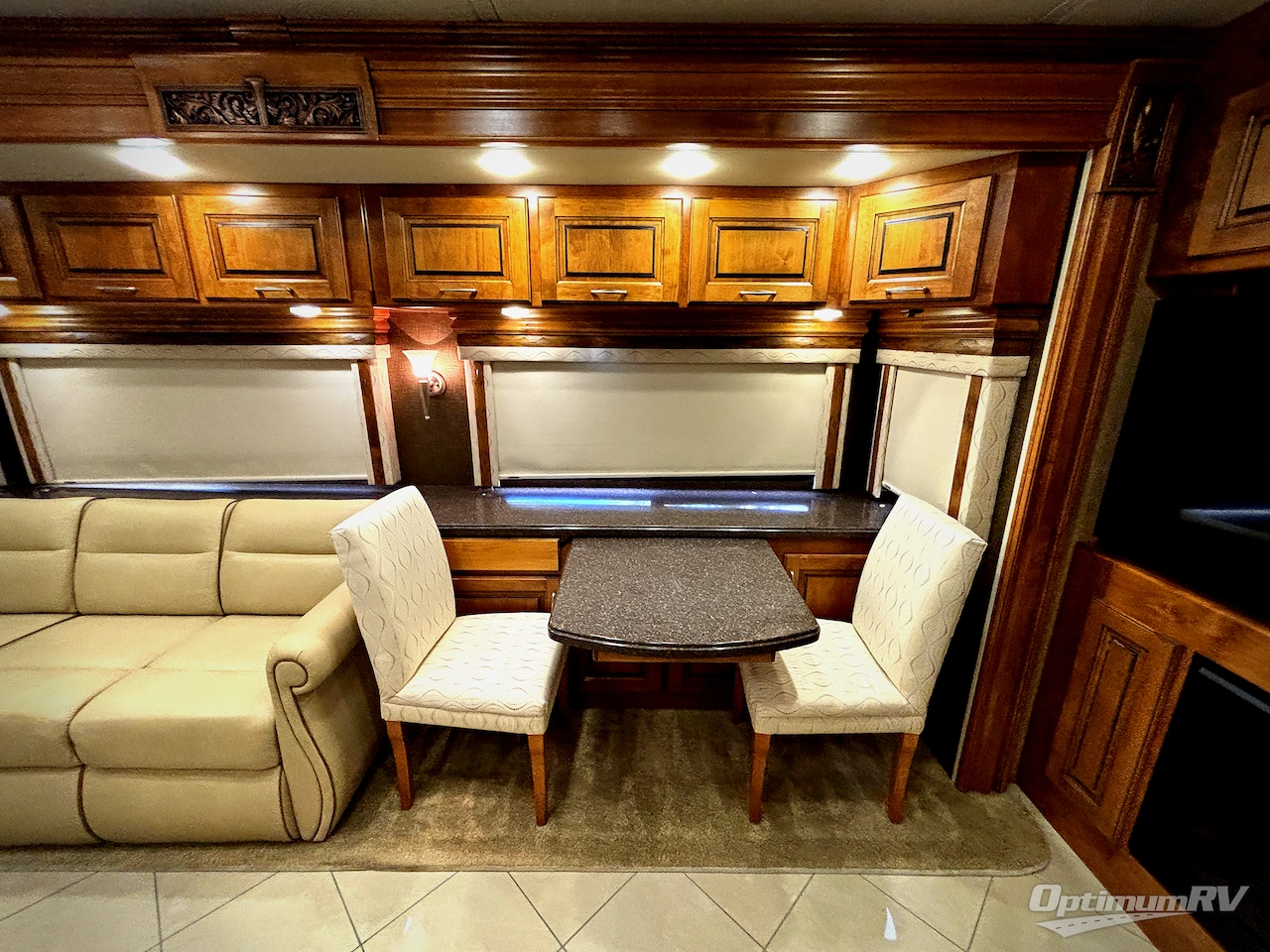 2013 Holiday Rambler Endeavor 43DFT Photo 11