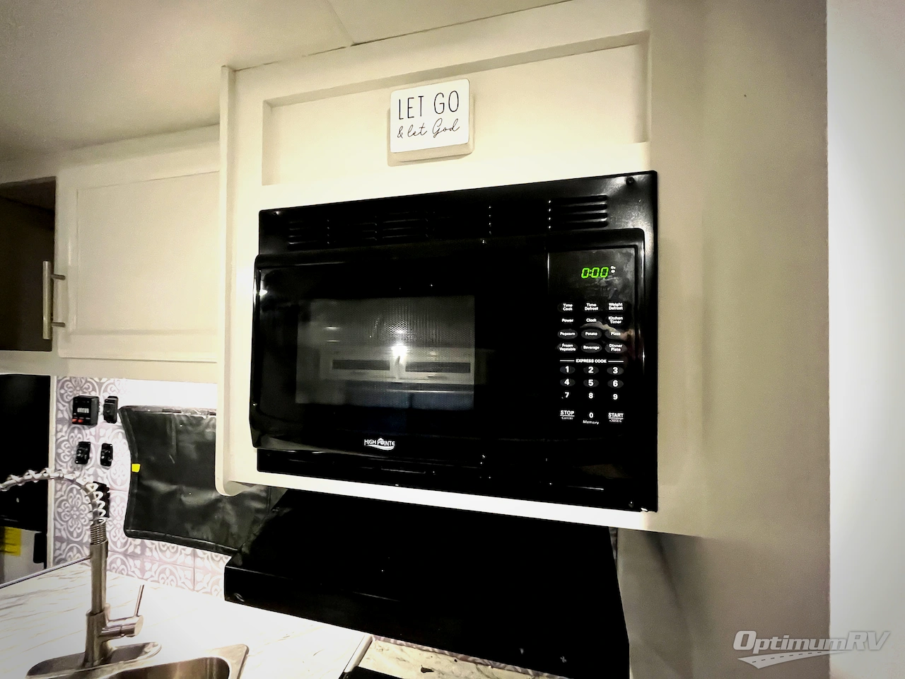 2019 Jayco Jay Flight SLX 8 324BDS Photo 8