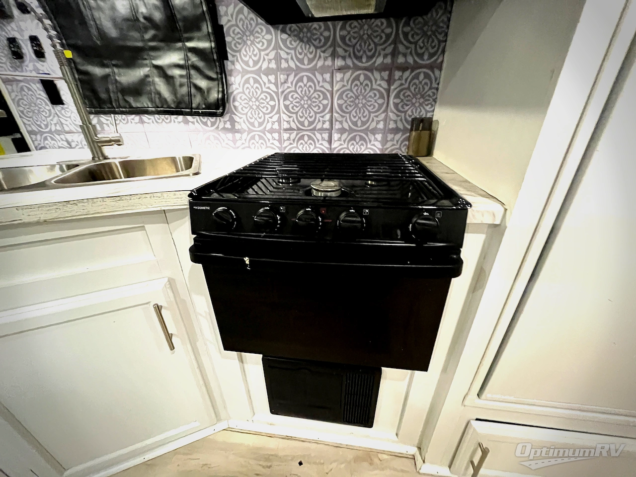 2019 Jayco Jay Flight SLX 8 324BDS Photo 9