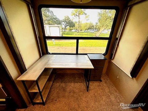 2019 Grand Design Solitude 380FL RV Photo 3