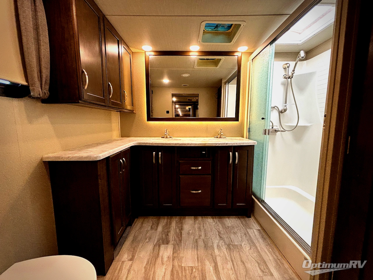 2019 Grand Design Solitude 380FL Photo 21