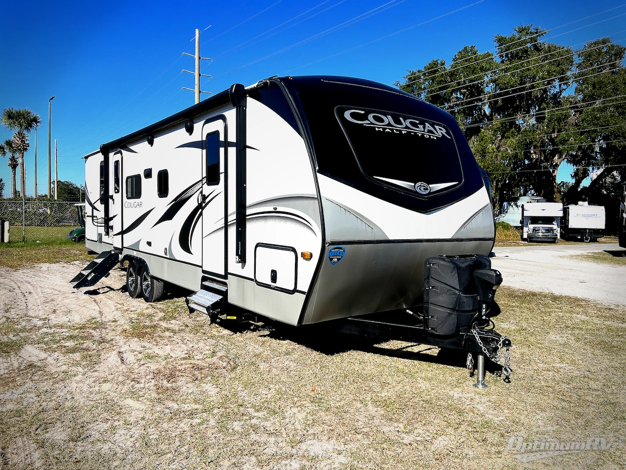 2022 Keystone Cougar Half-Ton 30BHS Photo 1