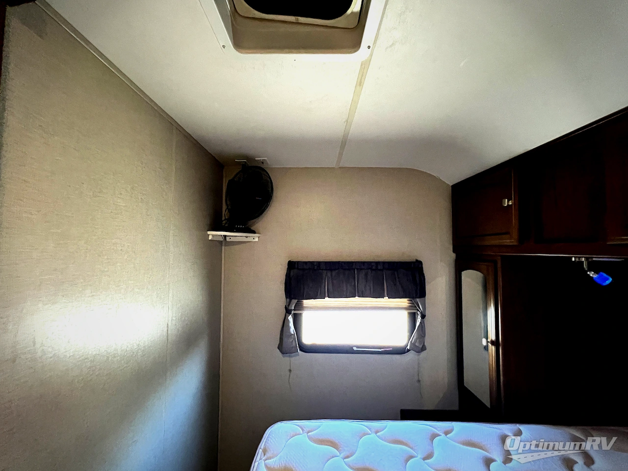 2017 Coachmen Freedom Express 248RBS Photo 19