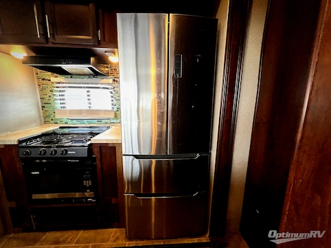 2018 Forest River Vengeance 320A RV Photo 3