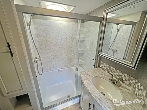 2020 Jayco Eagle 319MLOK RV Photo 4