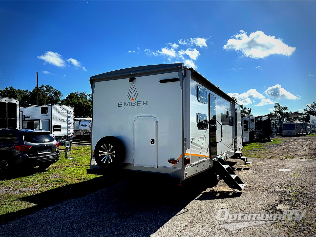 2023 Ember Touring Edition 28BH Photo 3