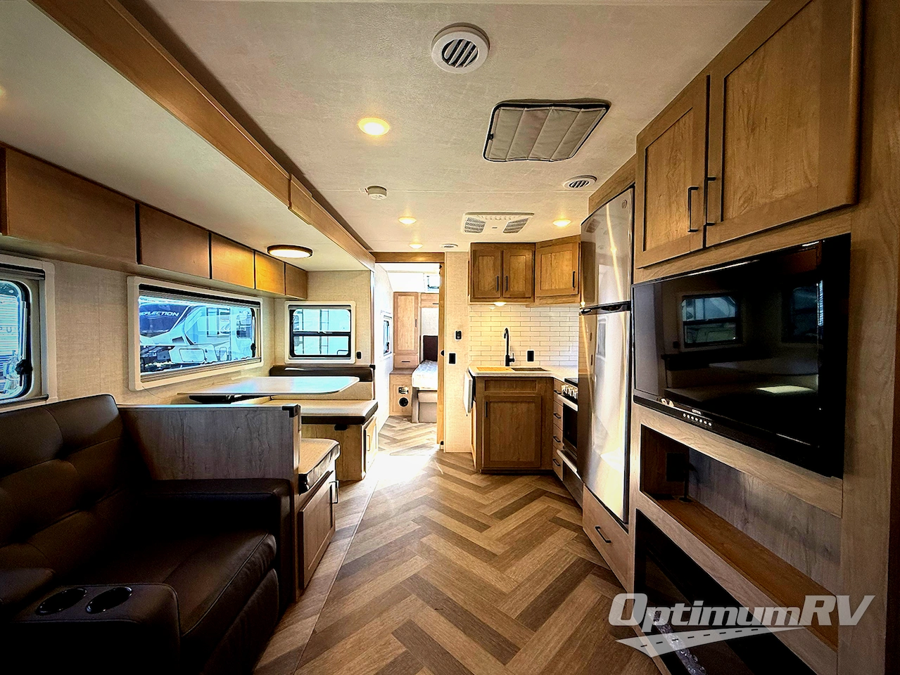 2023 Ember Touring Edition 28BH Photo 4
