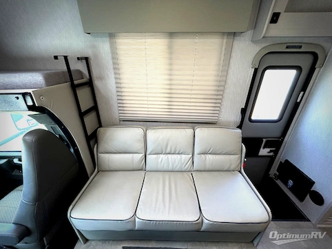 2023 Coachmen Freelander 27QB RV Photo 3