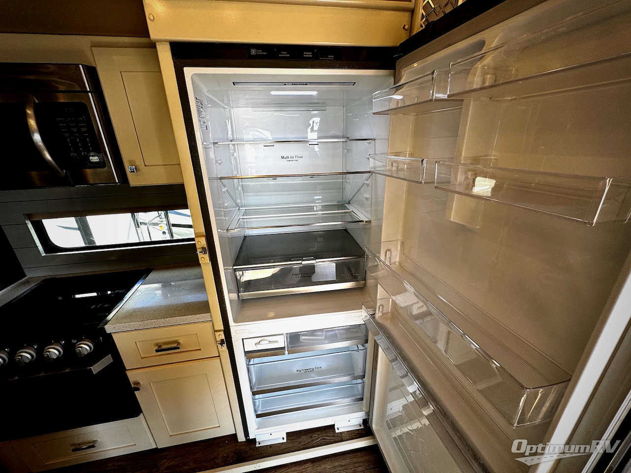 2021 VanLeigh Pinecrest 305RLP Photo 13