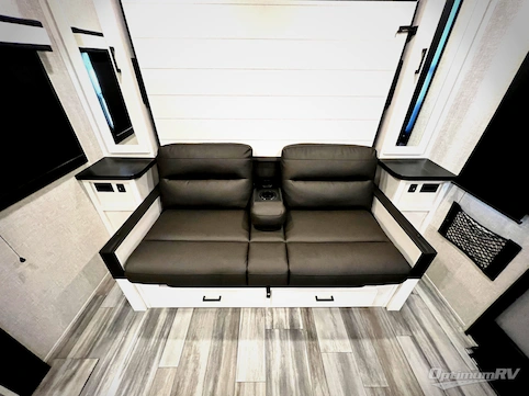 2024 Jayco Jay Feather 19MRK RV Photo 4