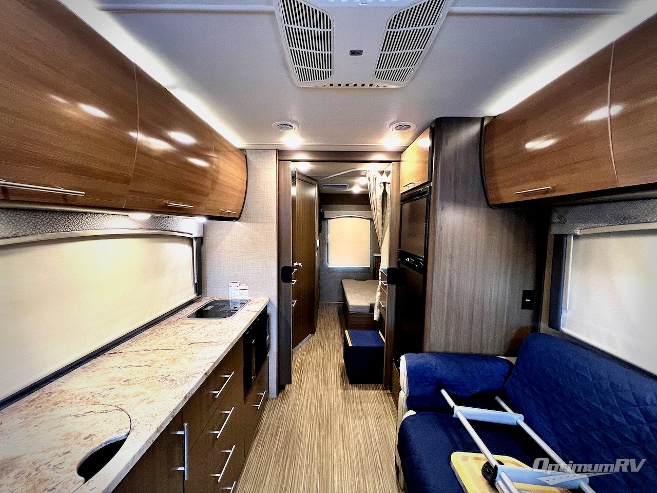 2018 Thor Vegas 25.3 Photo 5