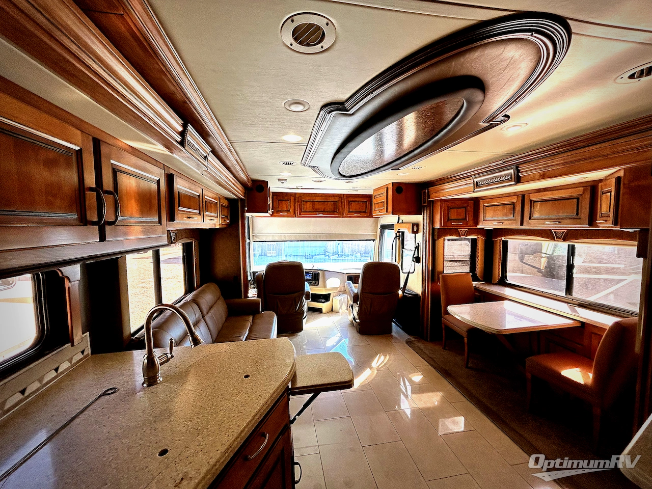 2013 Monaco Knight 36PFT Photo 5