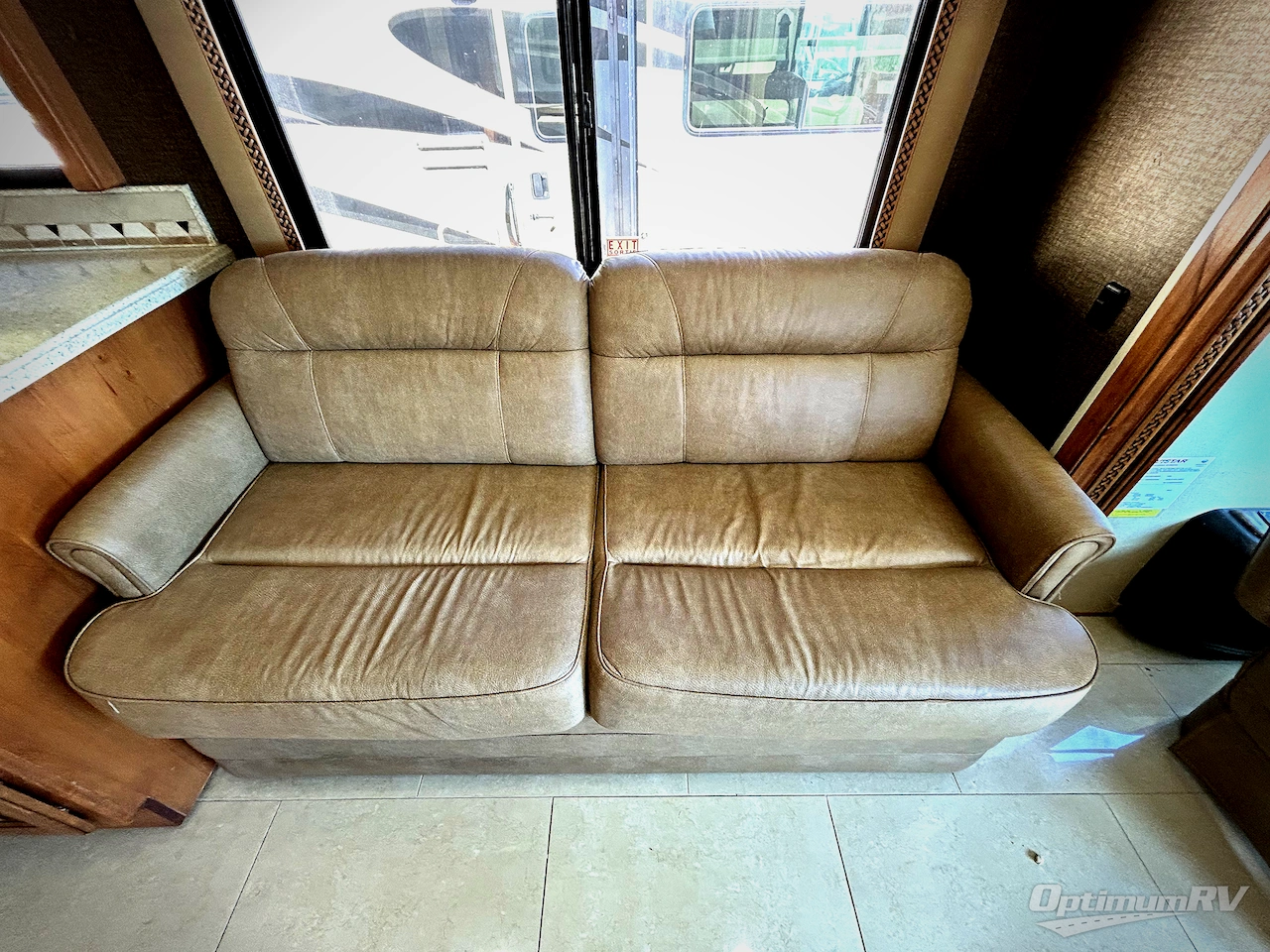 2013 Monaco Knight 36PFT Photo 8