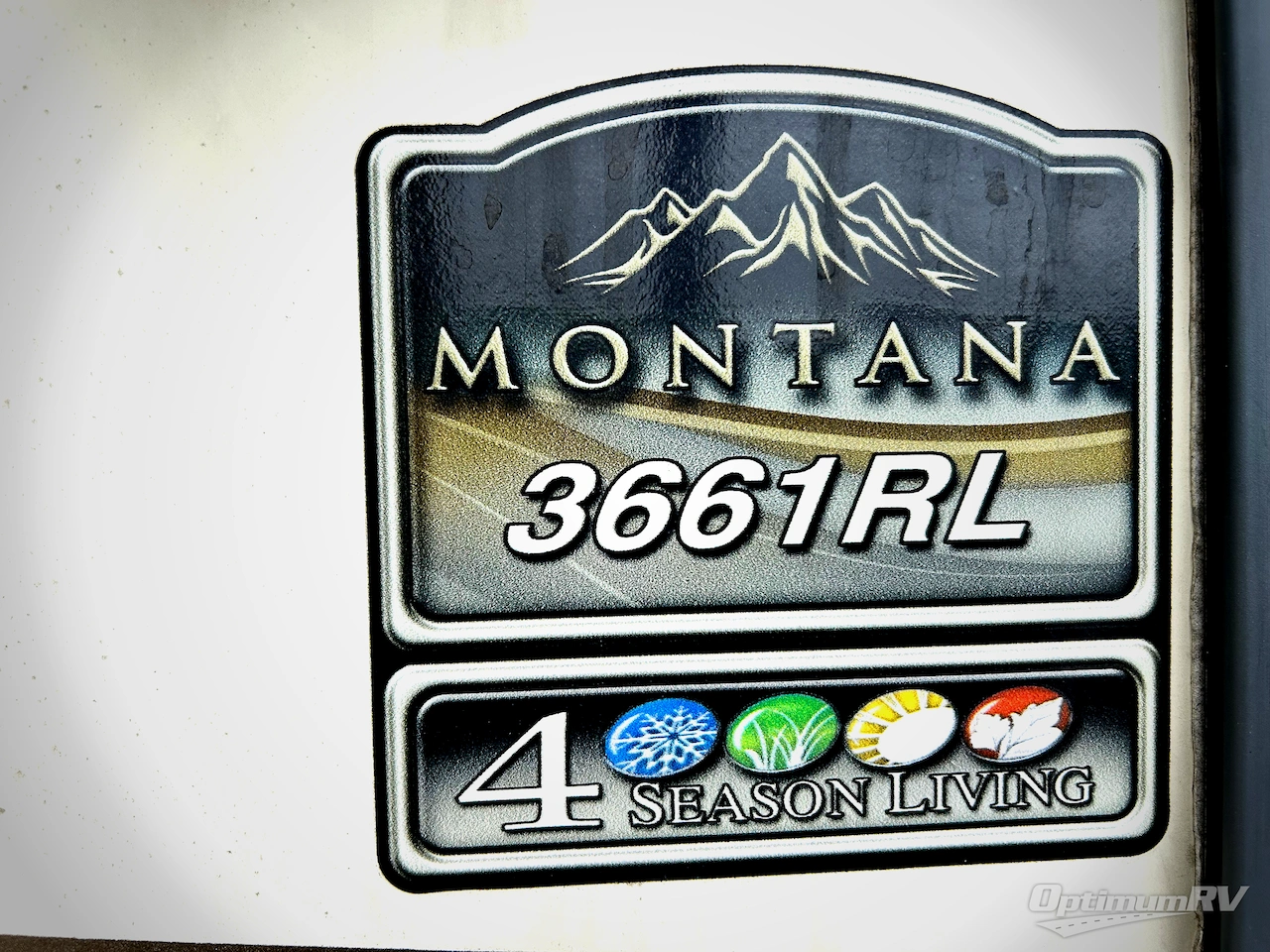2017 Keystone Montana 3661RL Photo 26