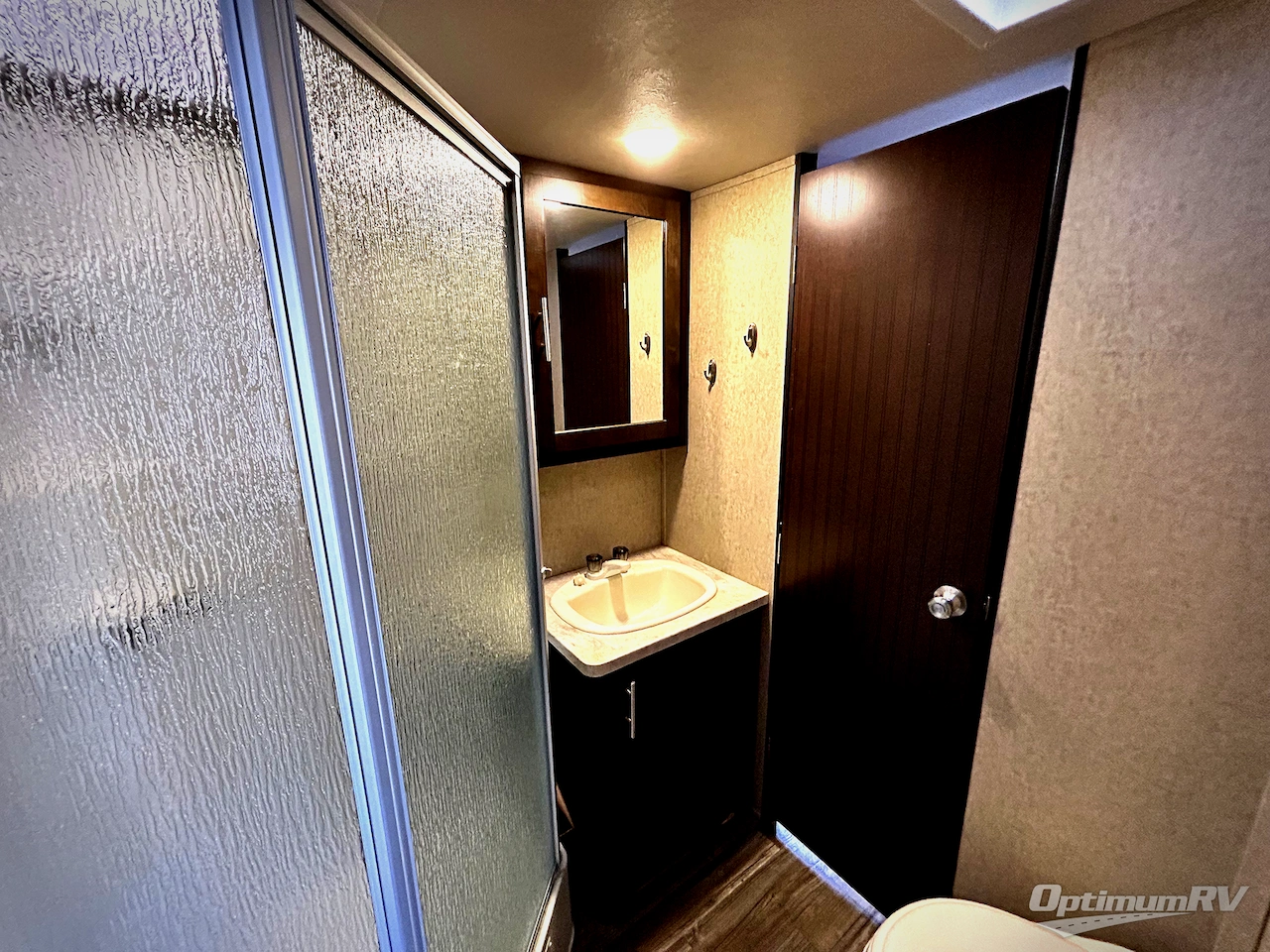 2016 Forest River Cherokee Grey Wolf 22RR Photo 10