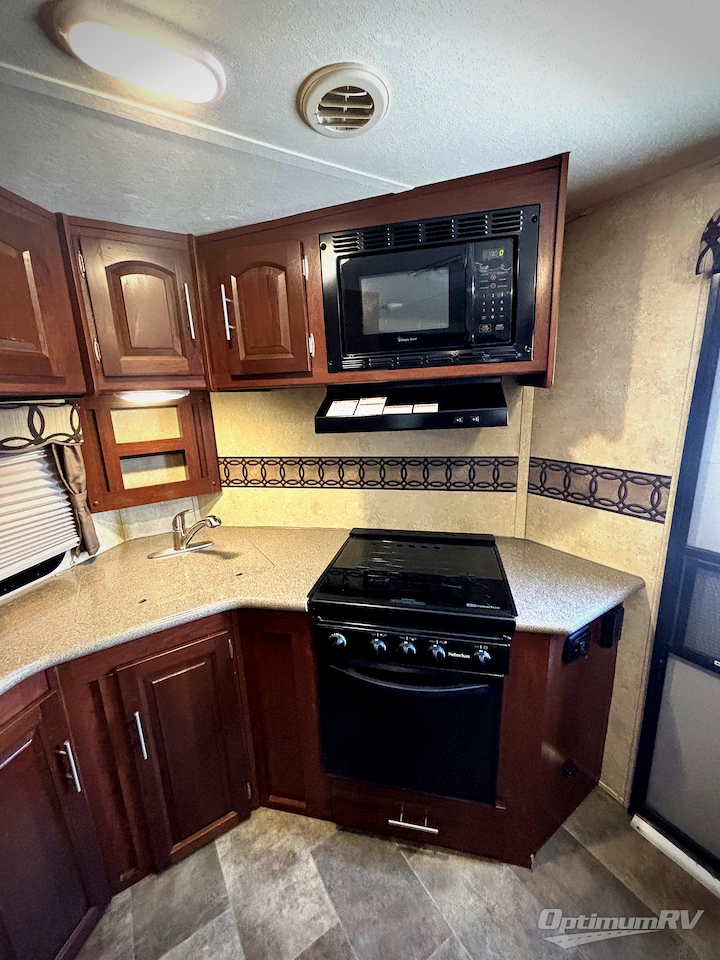 2016 Forest River Flagstaff Super Lite 26VFKS Photo 8