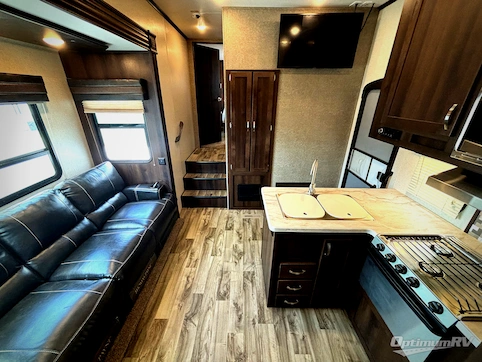 2018 Jayco Talon 313T RV Photo 2