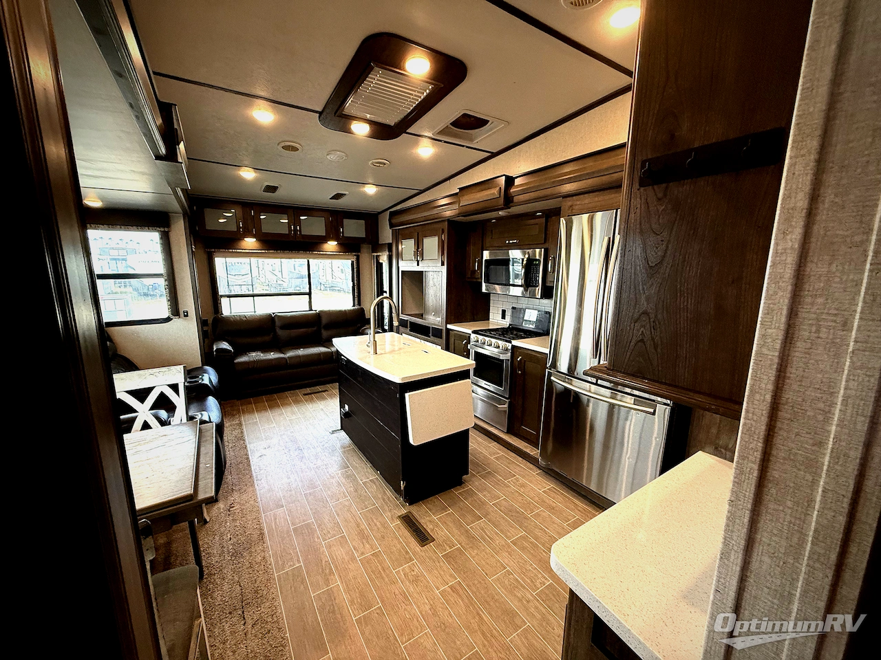 2020 Keystone Montana 3855BR Photo 4