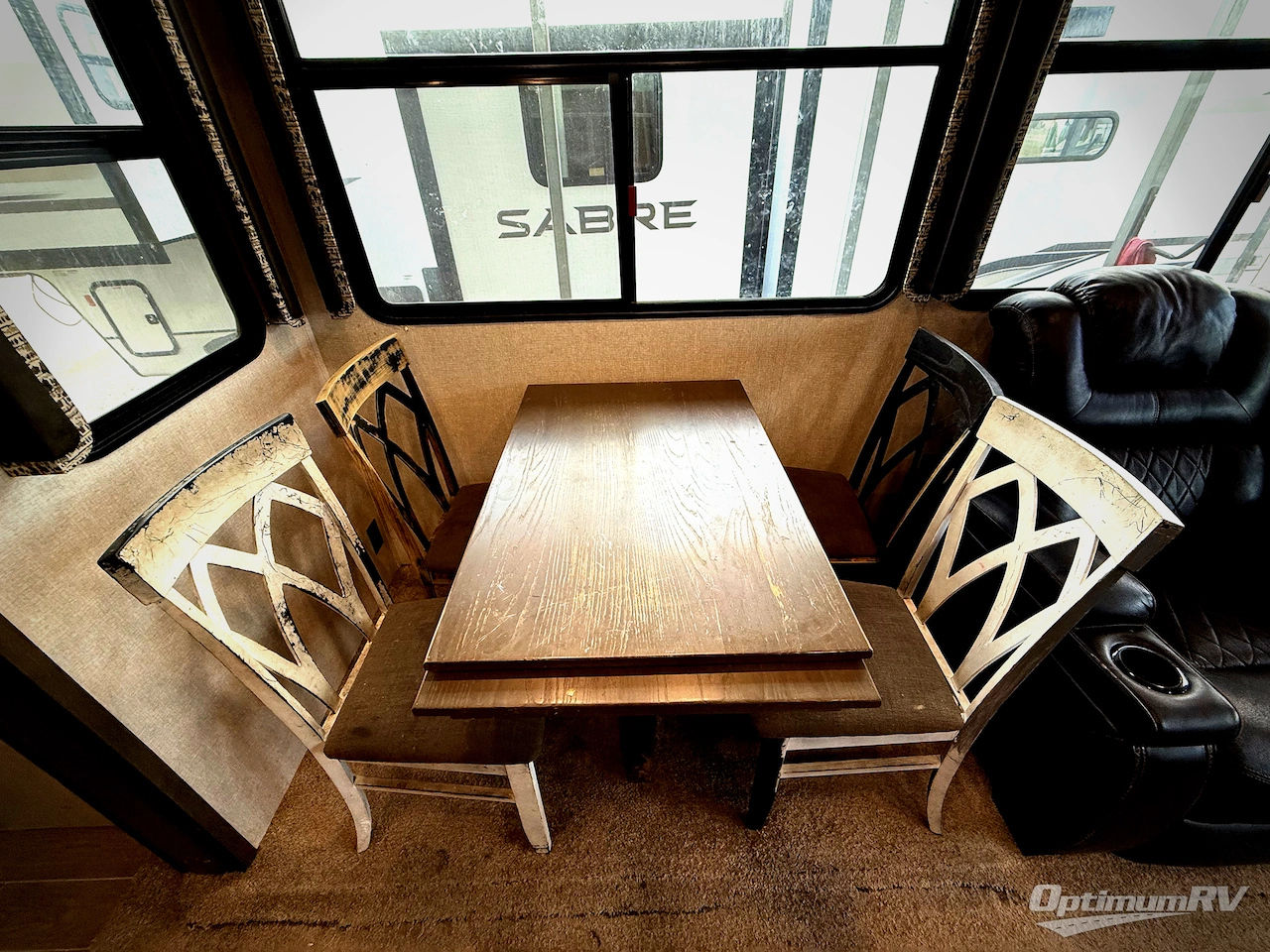 2020 Keystone Montana 3855BR Photo 5