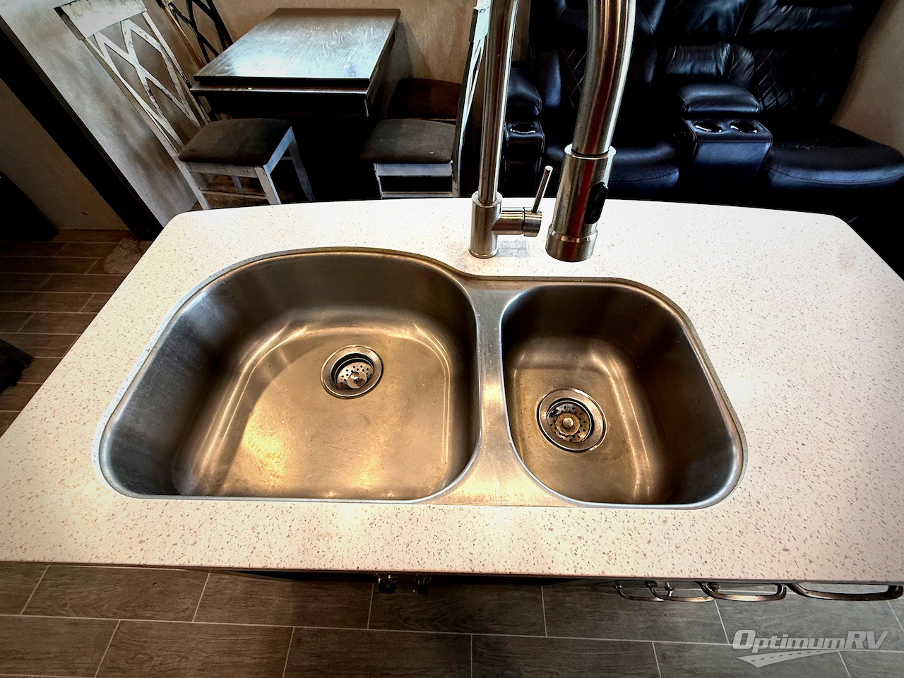 2020 Keystone Montana 3855BR Photo 11