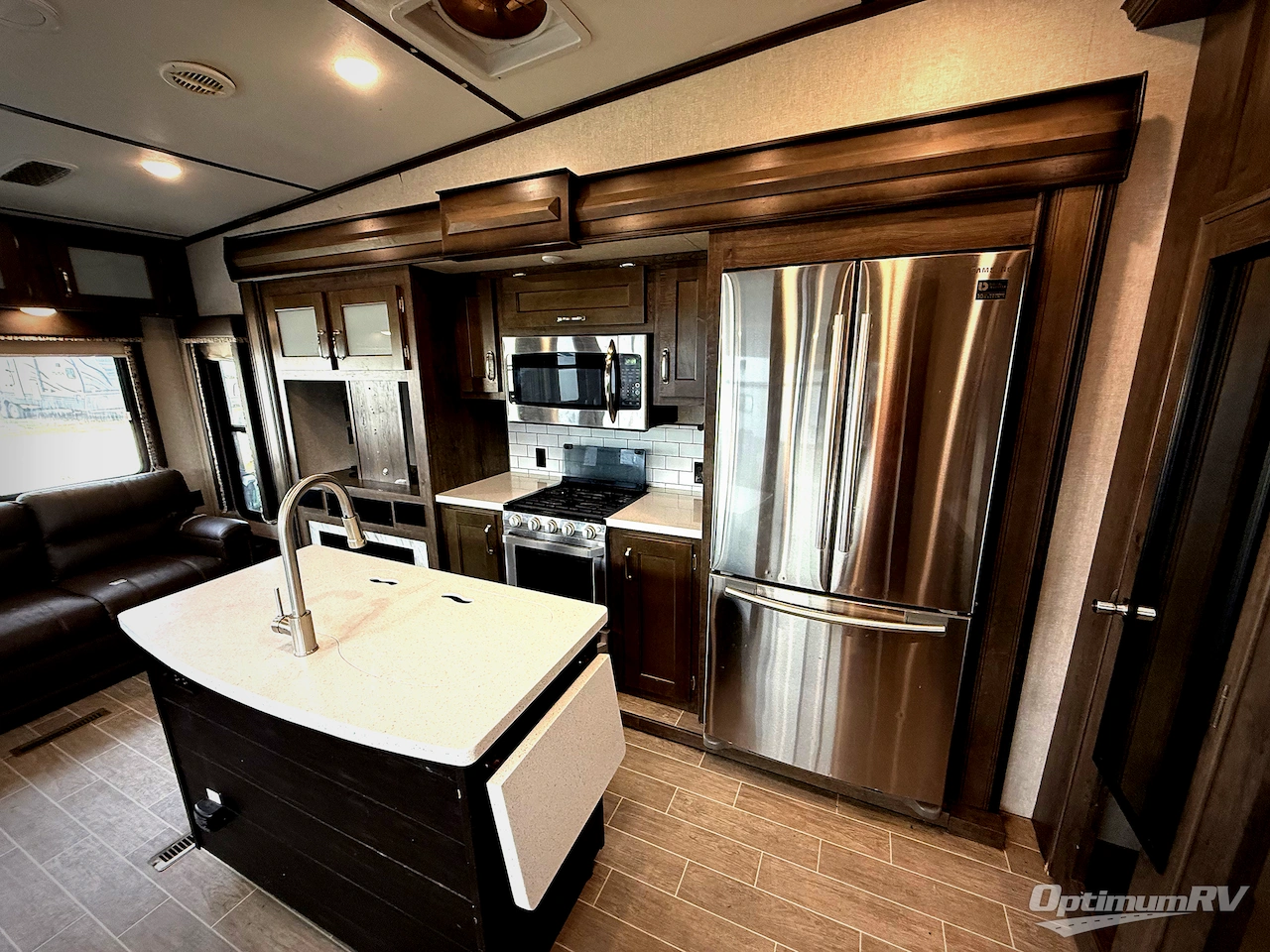 2020 Keystone Montana 3855BR Photo 14