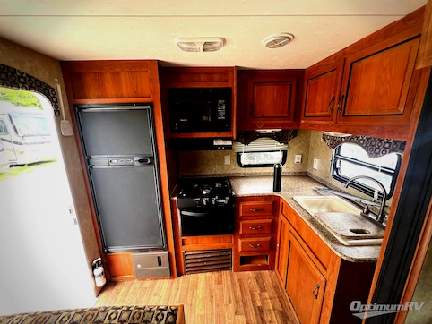 2012 Coachmen Catalina 25RKS RV Photo 2