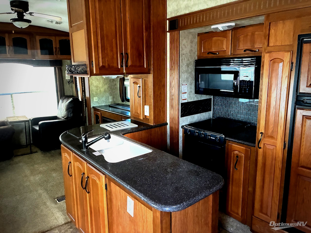 2012 Keystone Montana Big Sky 3455SA Photo 5