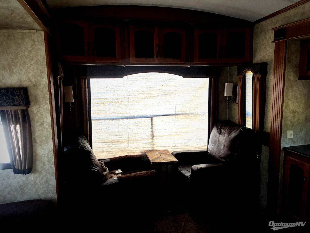 2012 Keystone Montana Big Sky 3455SA Photo 9