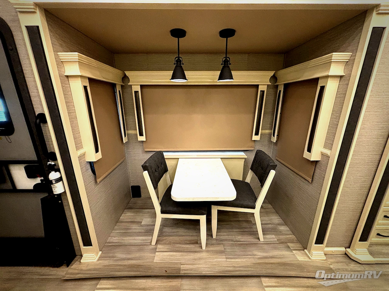 2022 VanLeigh Beacon 41LKB Photo 20