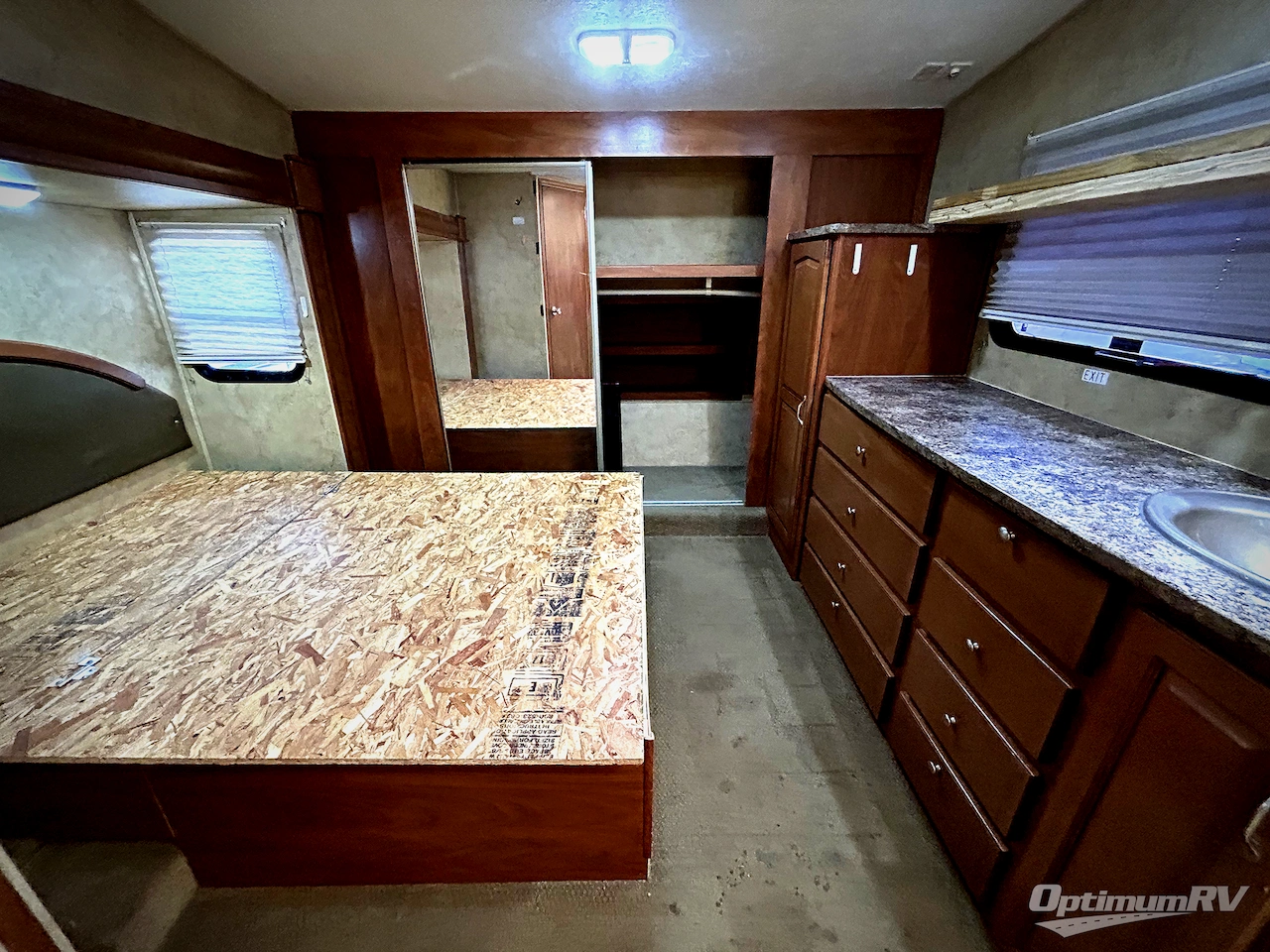 2008 Keystone Raptor 3612DS Photo 8