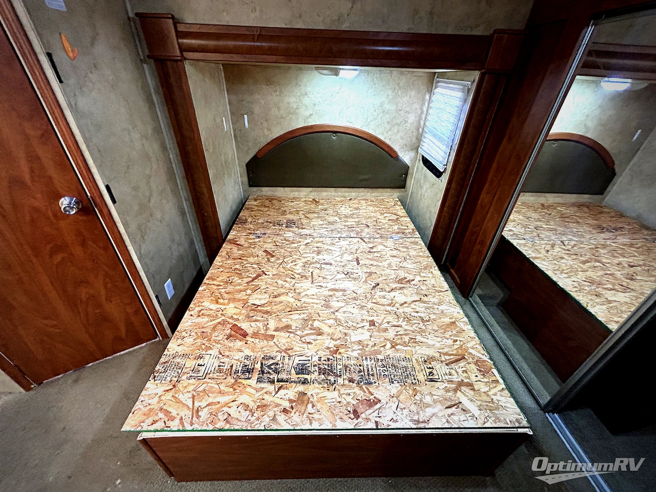 2008 Keystone Raptor 3612DS Photo 9
