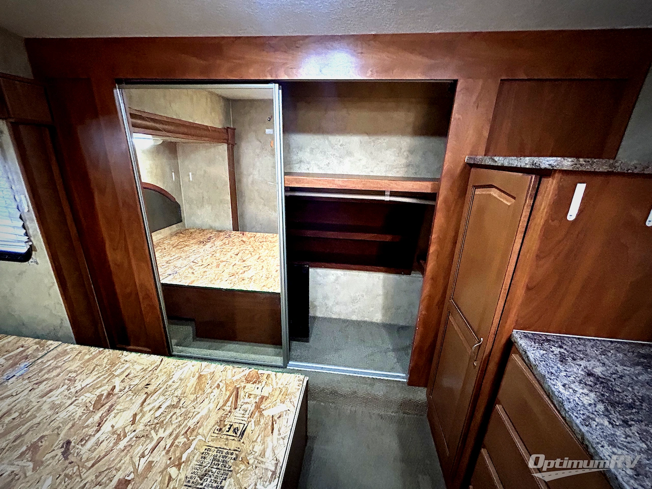 2008 Keystone Raptor 3612DS Photo 10