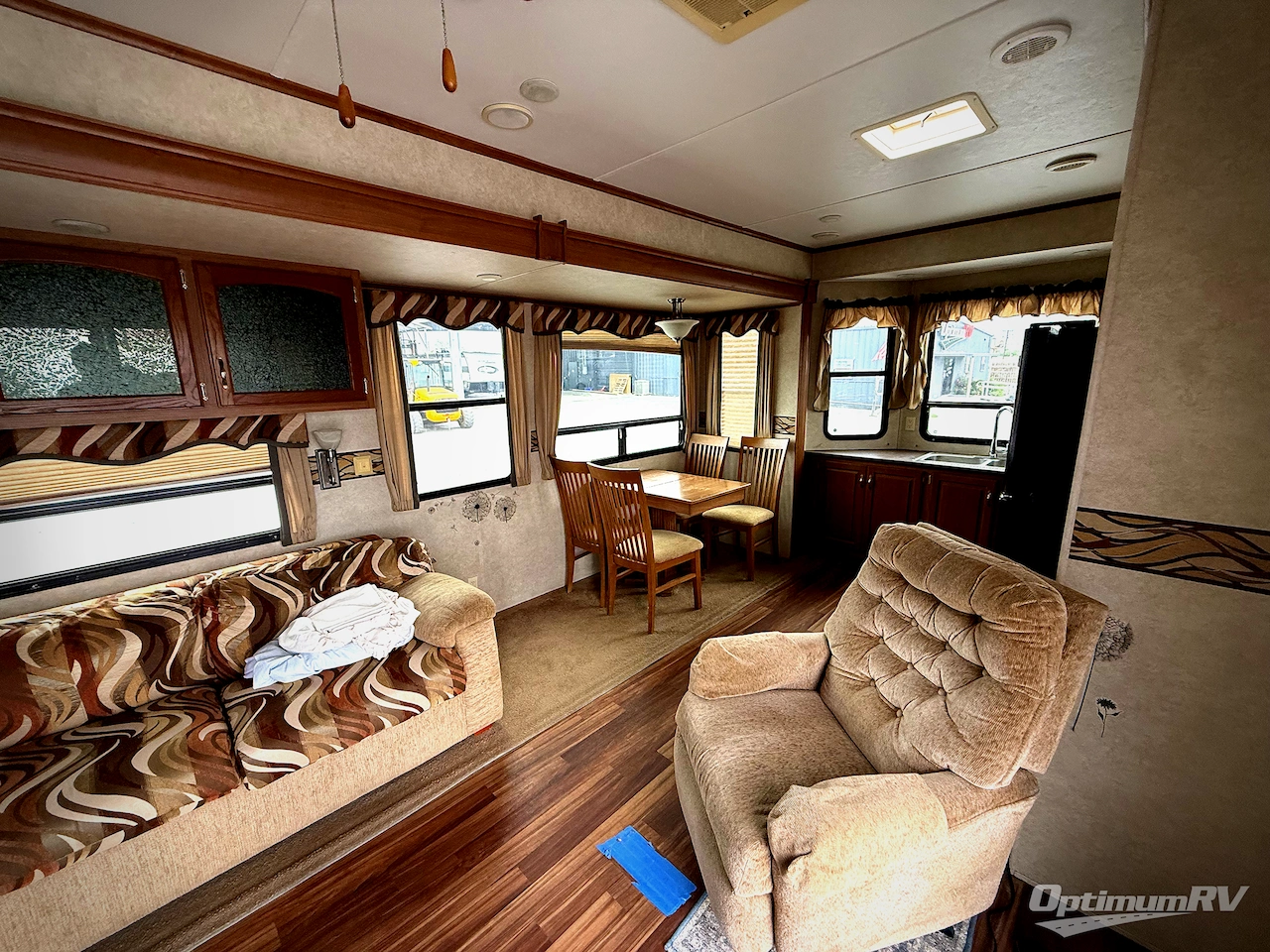 2012 CrossRoads Hampton HT350FK Photo 4