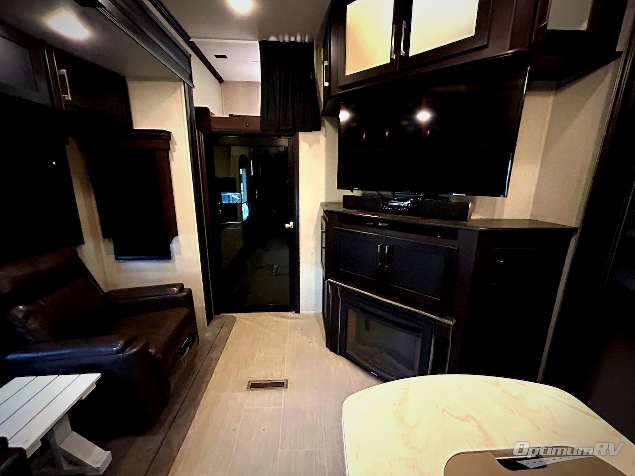 2017 Keystone Raptor 398TS Photo 3