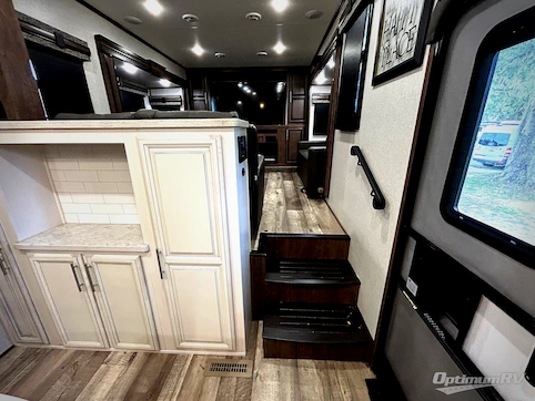 2022 KZ Durango Gold G387FLF RV Photo 2