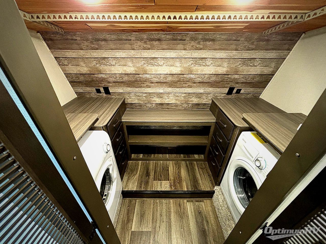 2022 Keystone Cougar 355FBS Photo 16