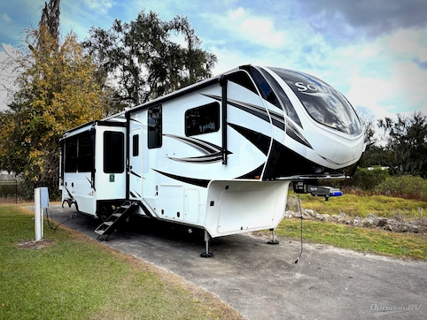 Used 2025 Grand Design Solitude 391DL Featured Photo