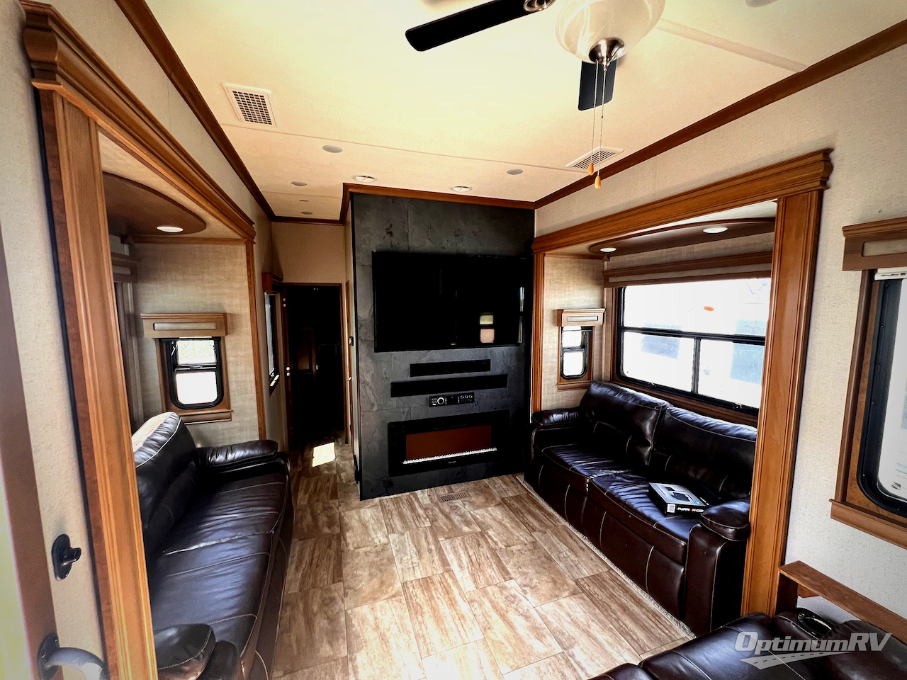 2018 Forest River RiverStone 39FK Photo 4